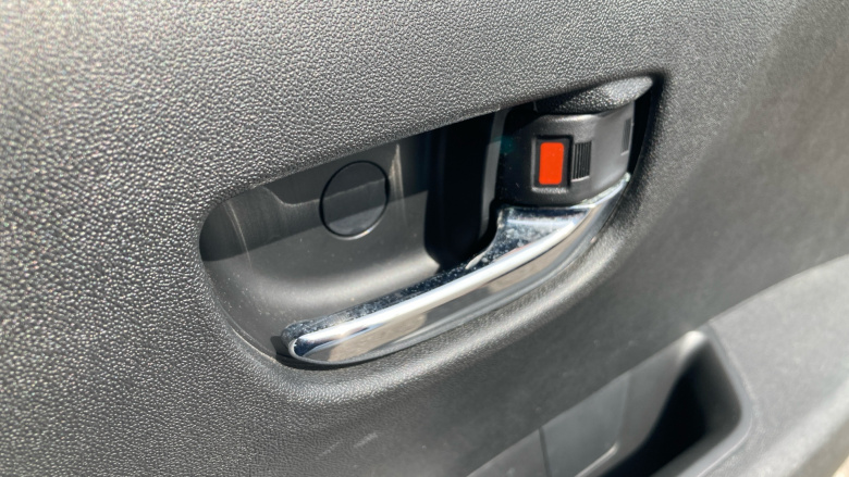 Toyota Aygo 1.0 VVT-i X-Play 5dr x-shift Petrol Hatchback